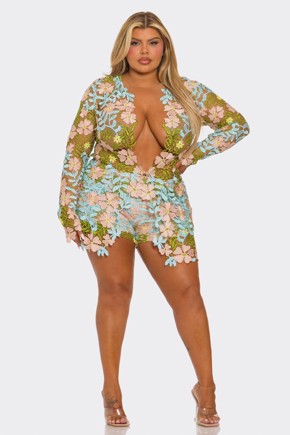 FLOWER LACE 2 PIECE SET SHORT AND BLAZER